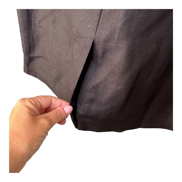 The Limited Black Linen Blend Pencil Skirt. Knee Length. Lined. Size 6 - Picture 8 of 10